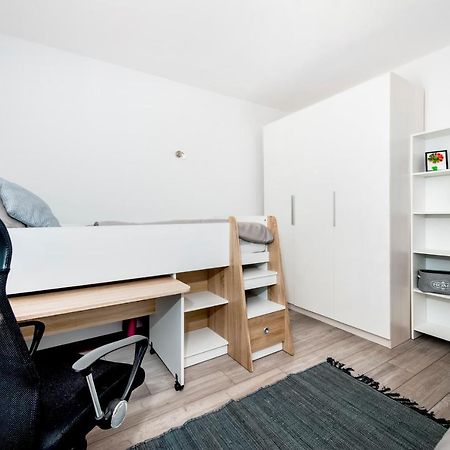 Lea'S Apartment 로비니 외부 사진