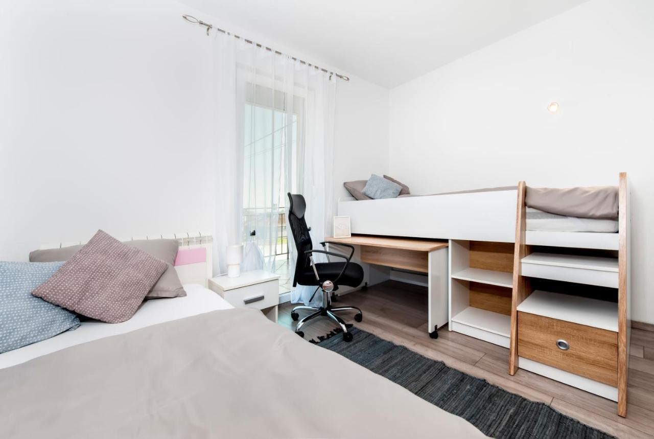 Lea'S Apartment 로비니 외부 사진